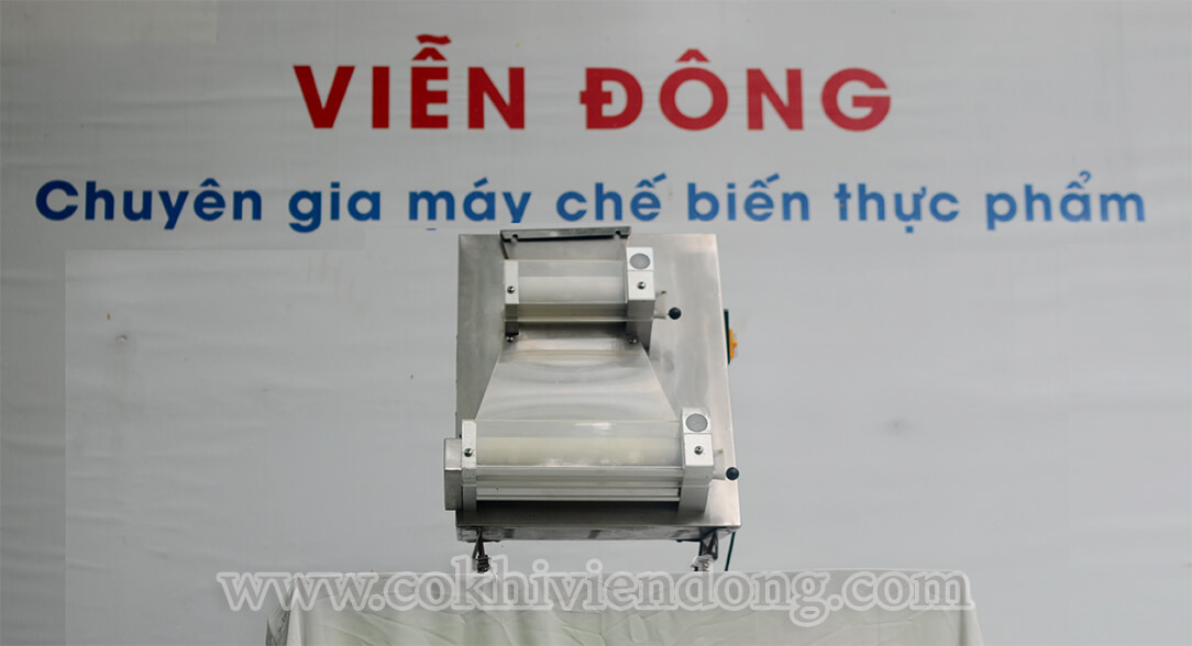 máy làm đế bánh pizza